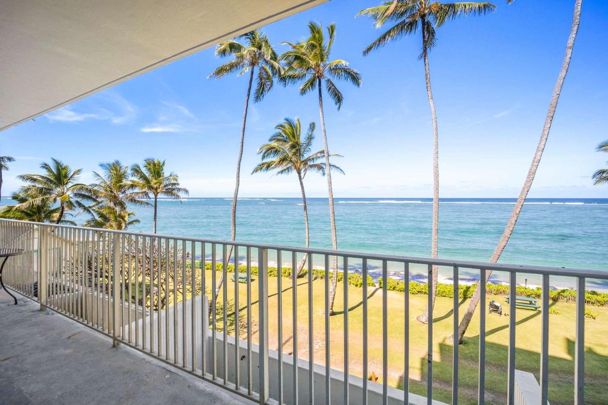Beautiful Beachfront Condo Laie Zewnętrze zdjęcie